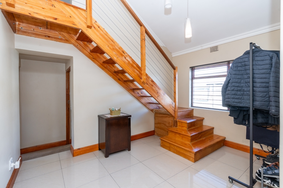 3 Bedroom Property for Sale in Pinelands Western Cape